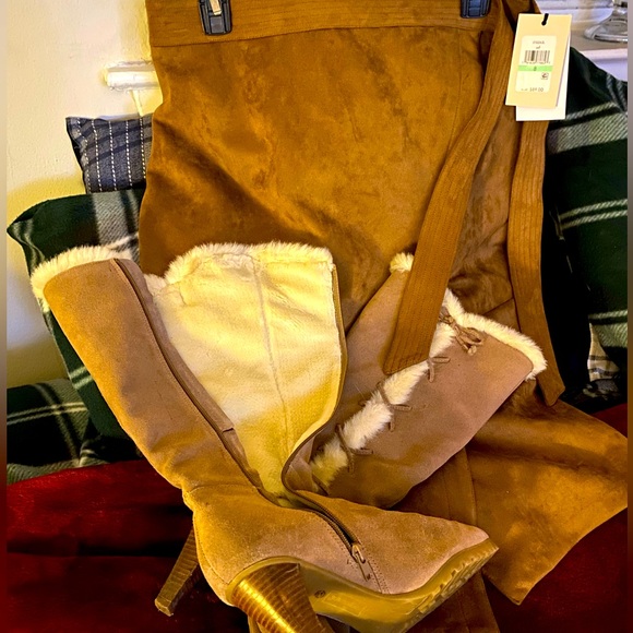 Brand new soft as Cashmere, Gold Semi Wrap Around Skirt with lining - Picture 4 of 5